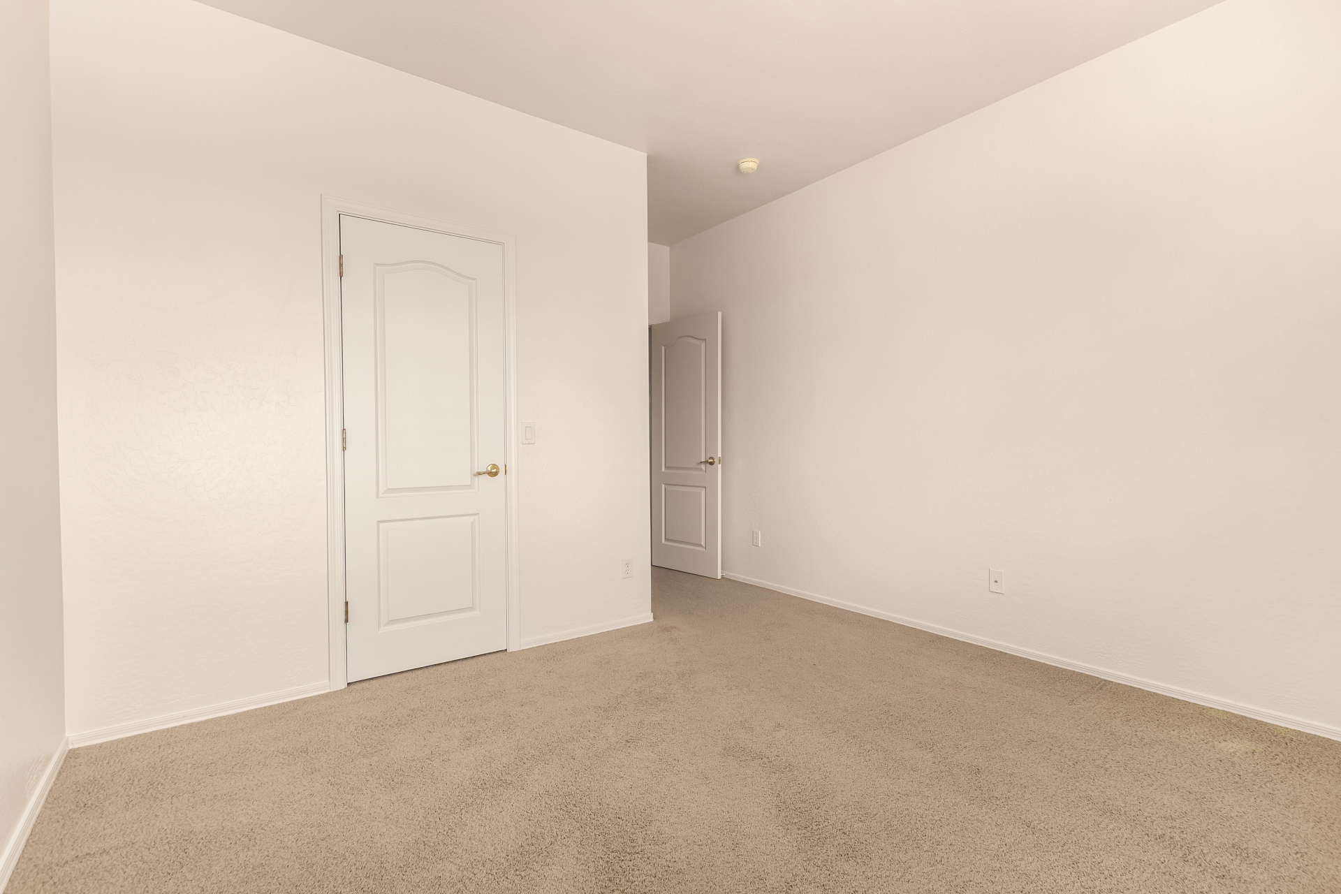 Phoenix, Arizona, 85083, United States, 4 Bedrooms Bedrooms, ,4 BathroomsBathrooms,Residential,For Sale,1993851