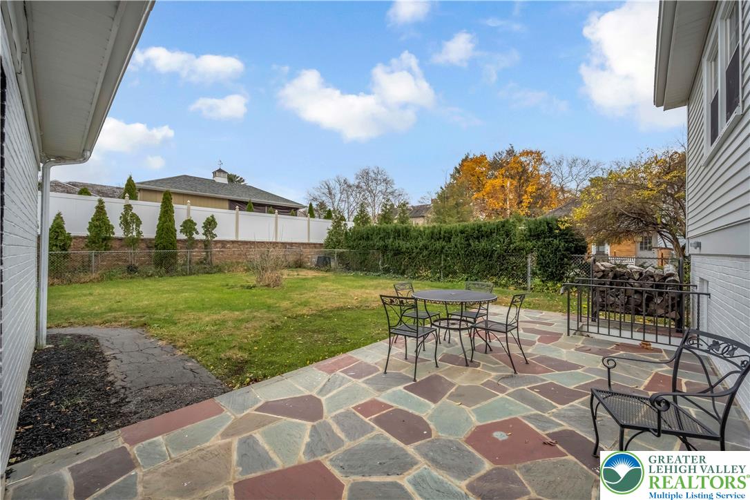 Allentown City, Pennsylvania, 18104, United States, 3 Bedrooms Bedrooms, ,3 BathroomsBathrooms,Residential,For Sale,1993140