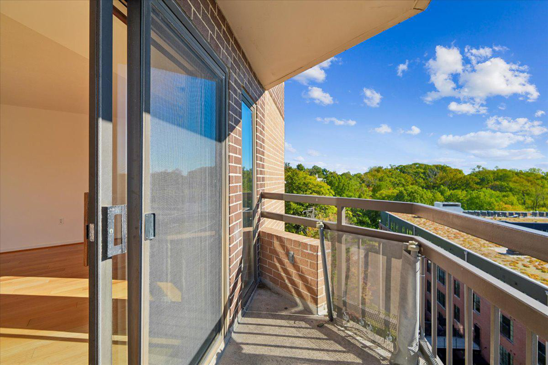  2111 Wisconsin Avenue NW, Washington, DC, 20007 - 物件實景