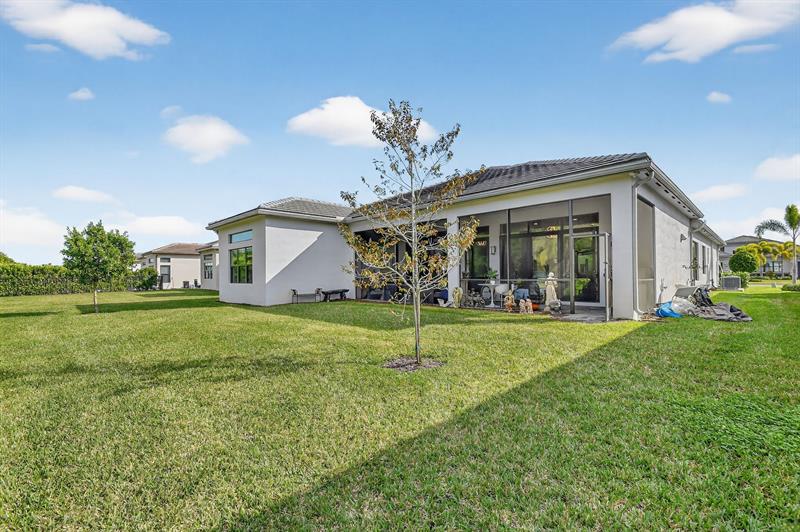 Boynton Beach, Florida, 33473, United States, 4 Bedrooms Bedrooms, ,5 BathroomsBathrooms,Residential,For Sale,2000646