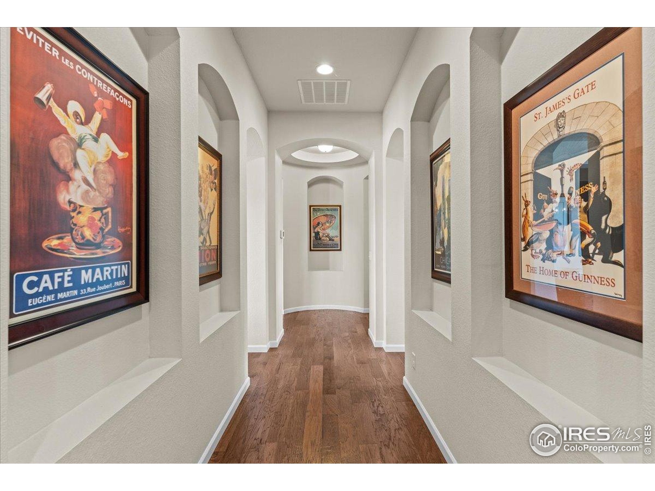 Windsor, Colorado, 80550, United States, 4 Bedrooms Bedrooms, ,5 BathroomsBathrooms,Residential,For Sale,1909910