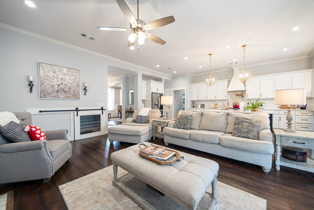 Columbus, Georgia, 31909, United States, 4 Bedrooms Bedrooms, ,3 BathroomsBathrooms,Residential,For Sale,1911024