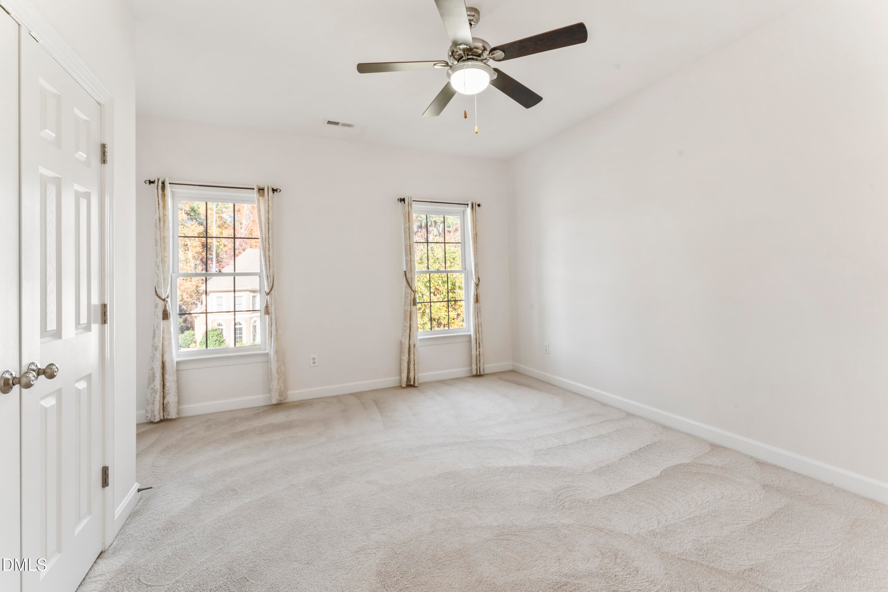 Cary, North Carolina, 27519, United States, 5 Bedrooms Bedrooms, ,5 BathroomsBathrooms,Residential,For Sale,1994817