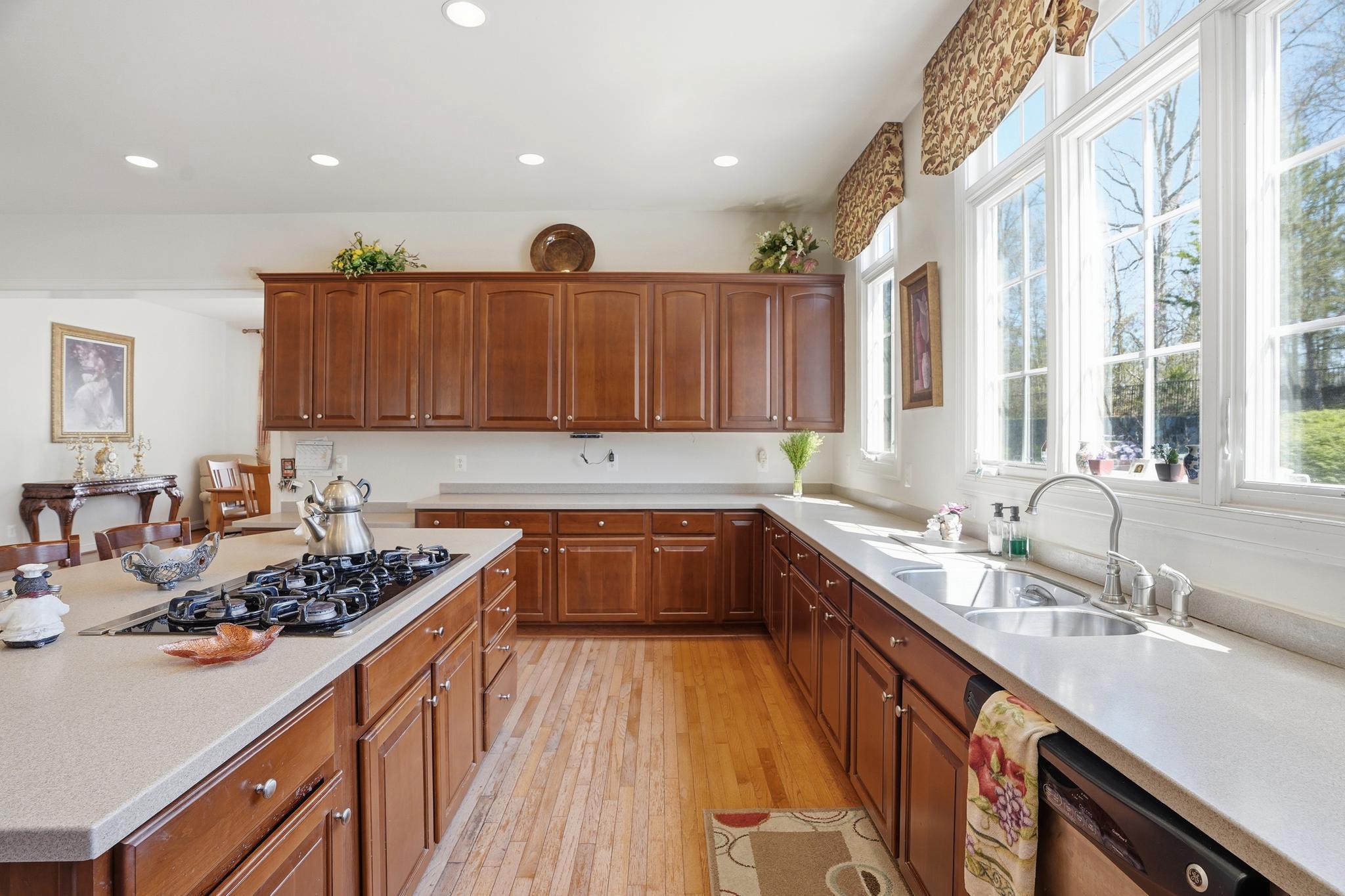  8033 Tysons Oaks Court, Gainesville, VA, 20155 - 物件實景