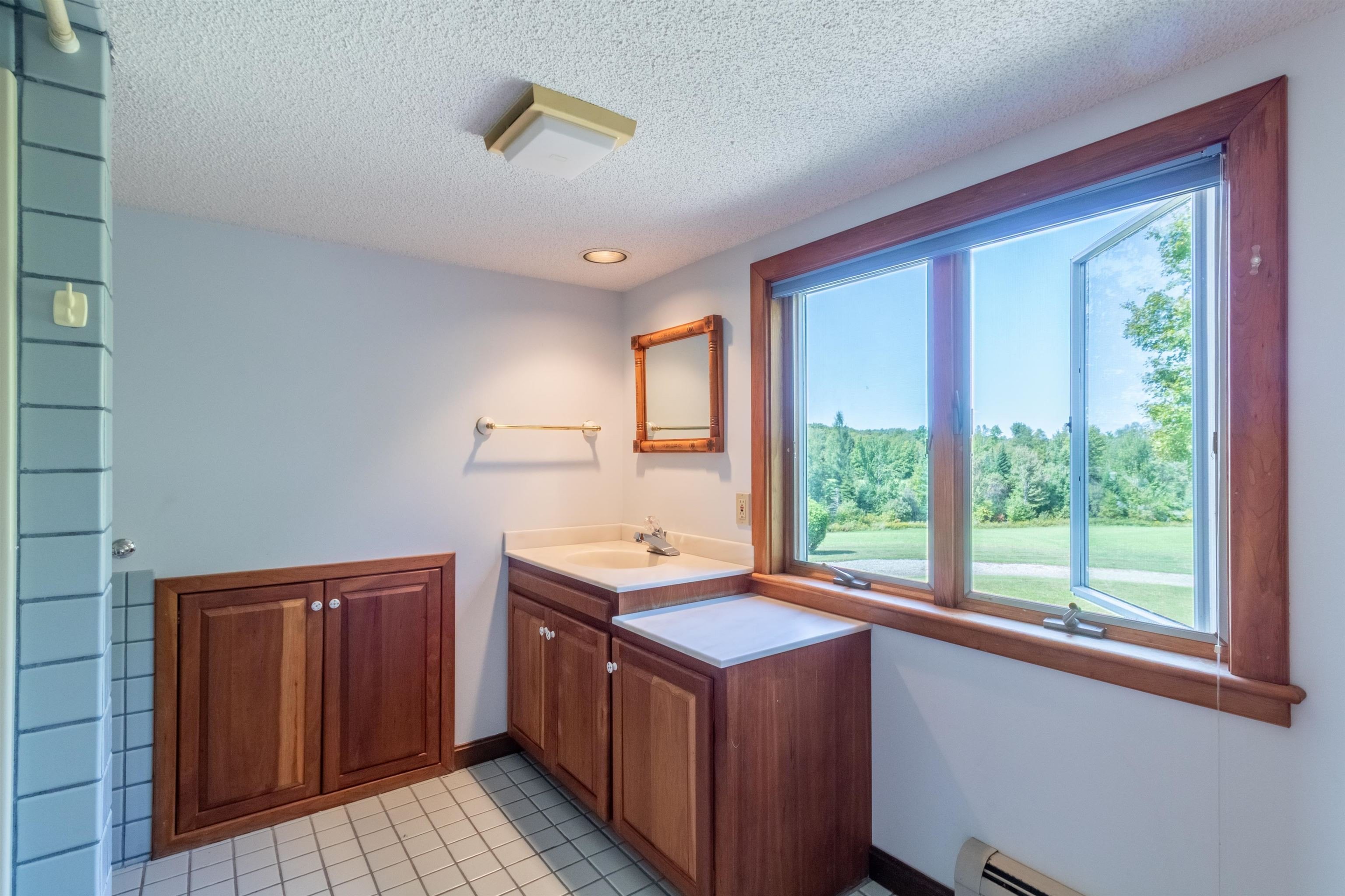 Lyndon, Vermont, 05851, United States, 3 Bedrooms Bedrooms, ,1 BathroomBathrooms,Residential,For Sale,1983968