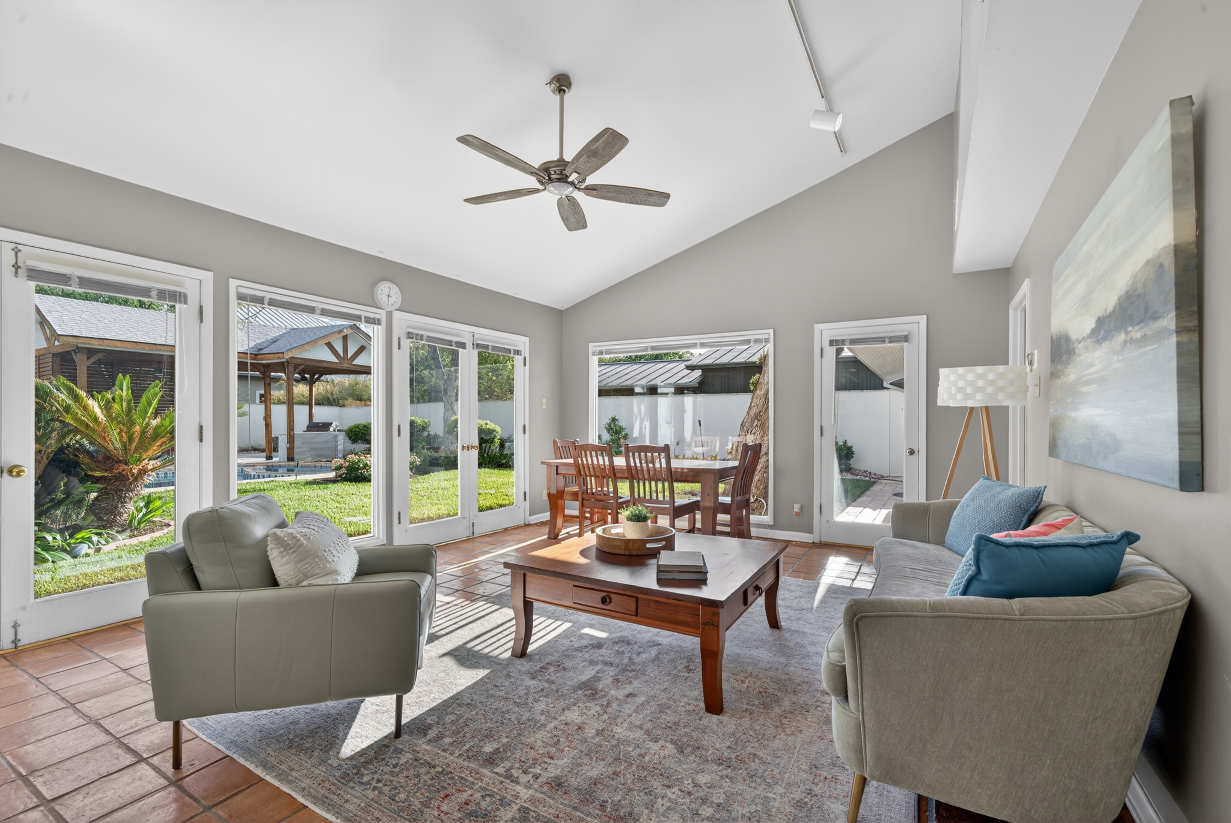  Experience Rare Privacy and Resort Style Living in Alamo Heights - 物件實景