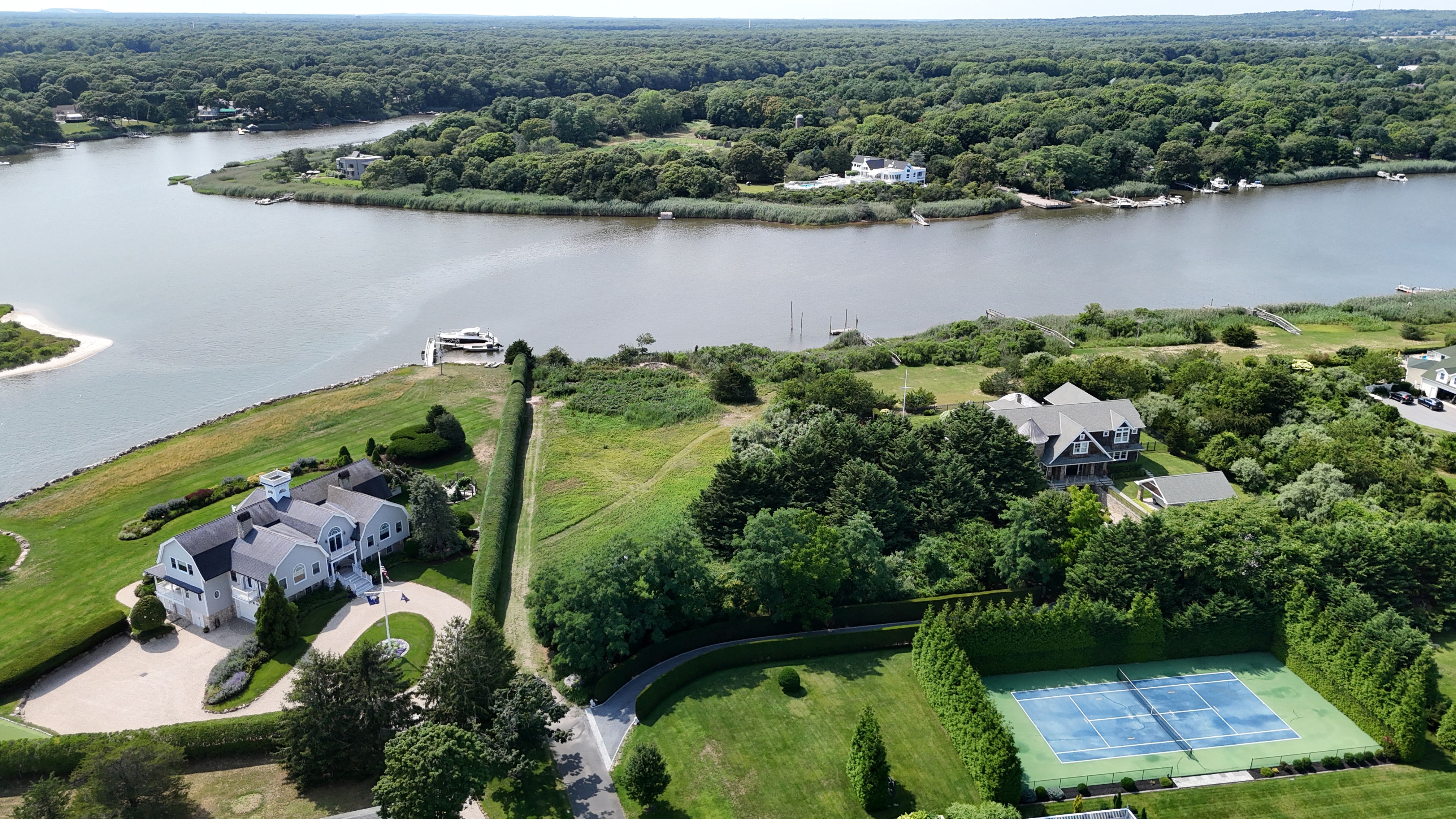  61 S Bay Avenue, Eastport, NY, 11941 - 物件實景
