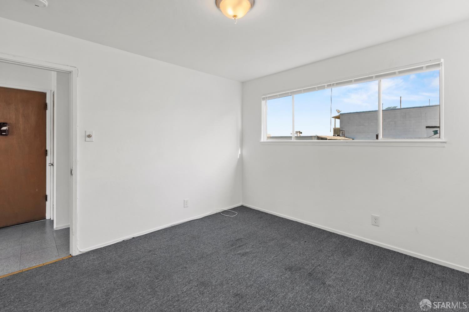 San Francisco, California, 94112, United States, 8 Bedrooms Bedrooms, ,Residential,For Sale,1999108