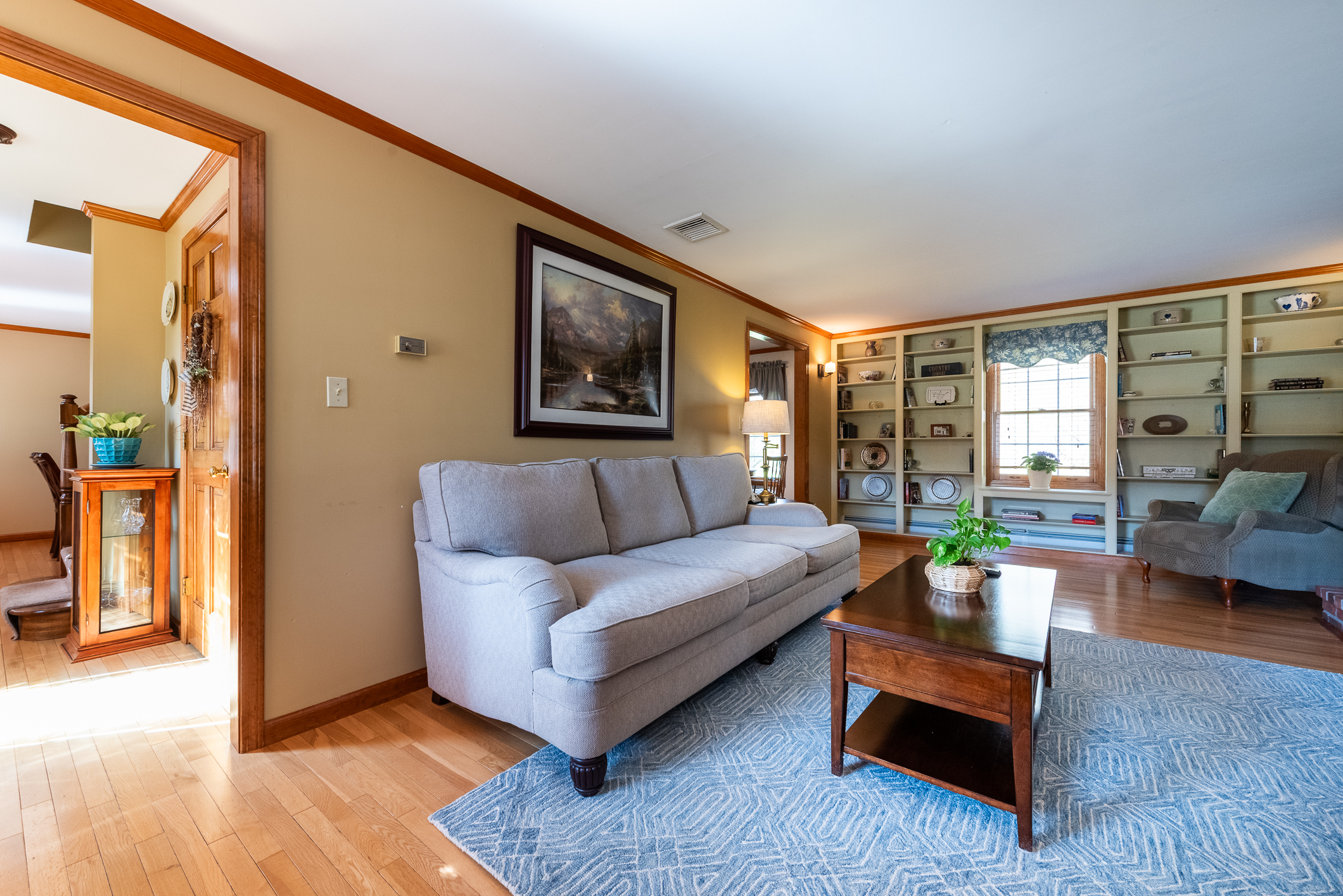  Beautifully Maintained Colonial Set on Over 2.5 Acres - 物件實景