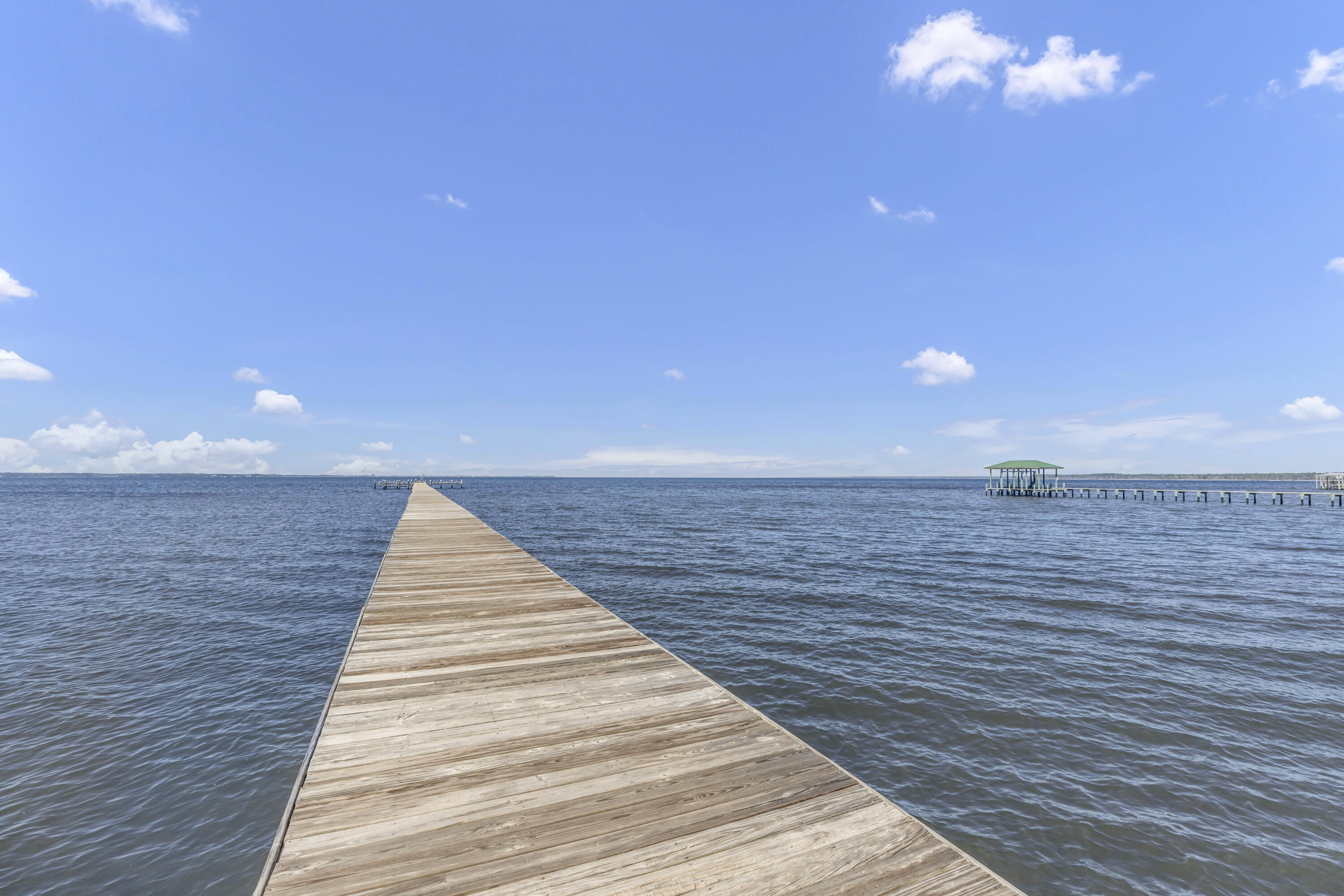 Freeport, Florida, 32439, United States, 4 Bedrooms Bedrooms, ,3 BathroomsBathrooms,Residential,For Sale,1876271