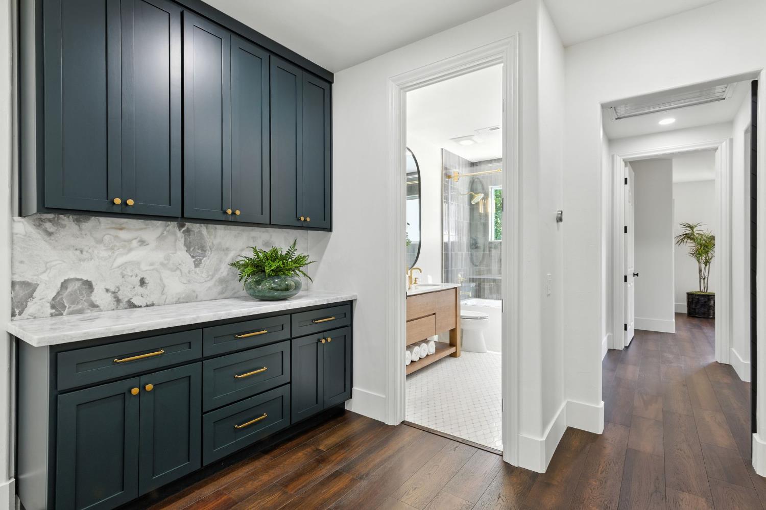 Granite Bay, California, 95746, United States, 5 Bedrooms Bedrooms, ,4 BathroomsBathrooms,Residential,For Sale,1941914