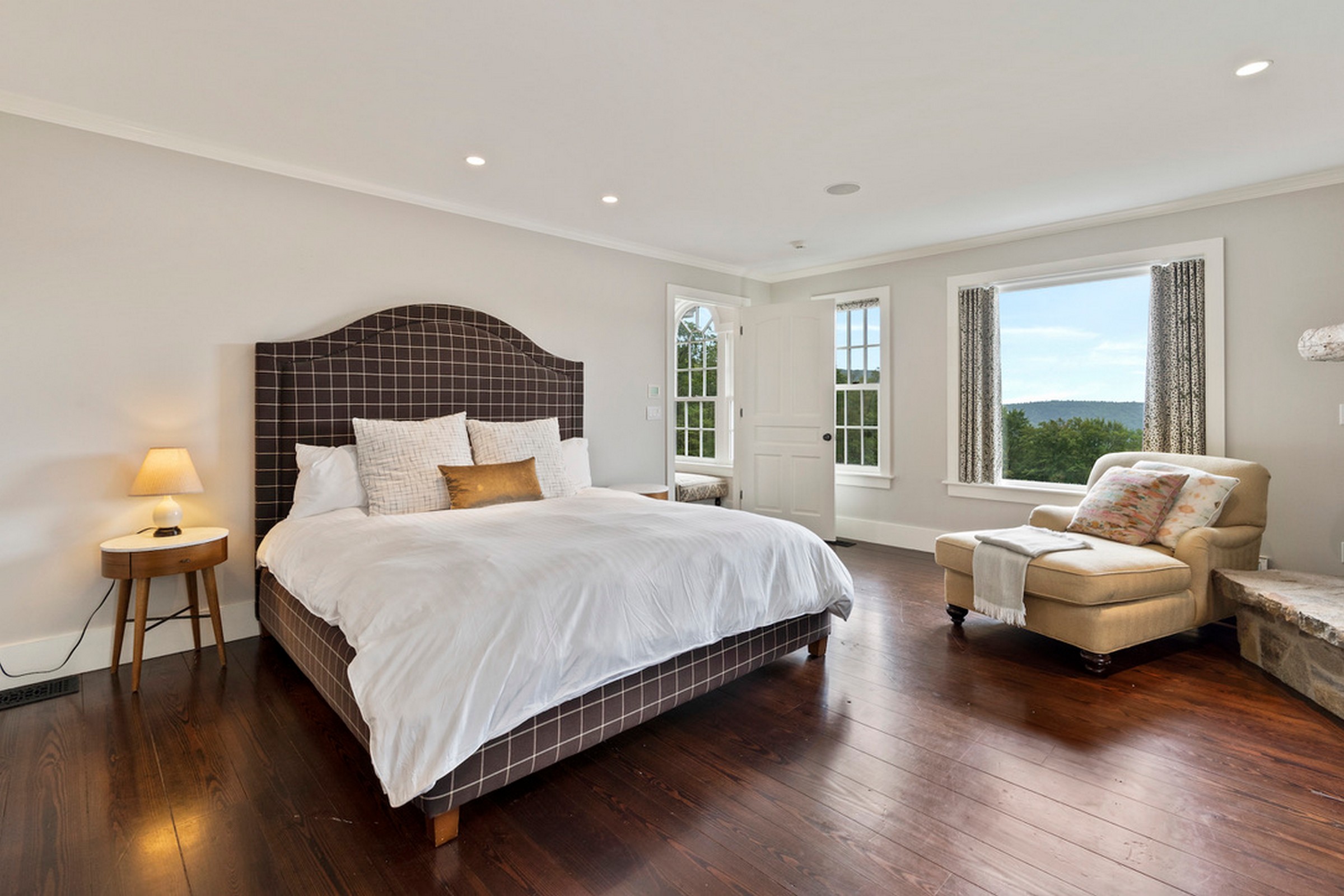  Classic Modern Farmhouse with Incredible Views - 物件實景