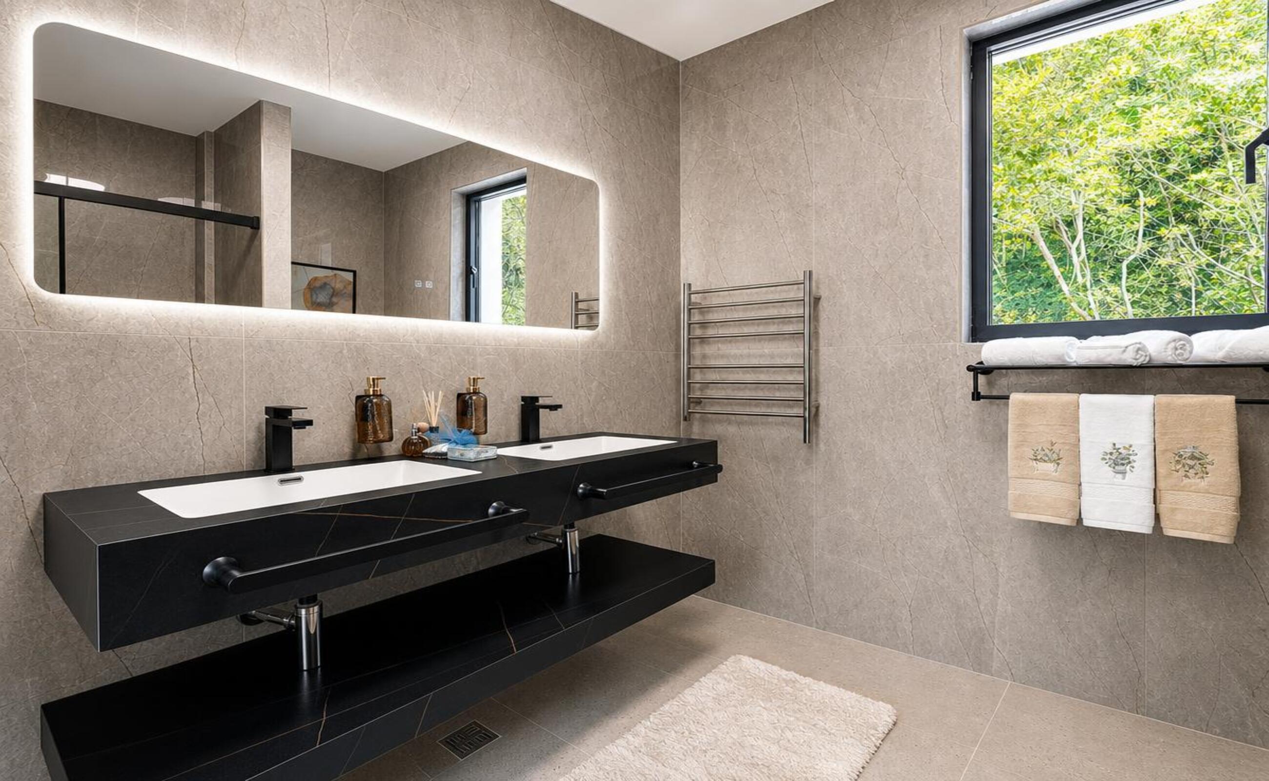  Contemporary Villa with Swimming Pool - 物件實景