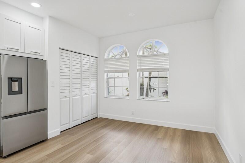 Palm Beach Gardens, Florida, 33418, United States, 2 Bedrooms Bedrooms, ,2 BathroomsBathrooms,Residential,For Sale,1804920