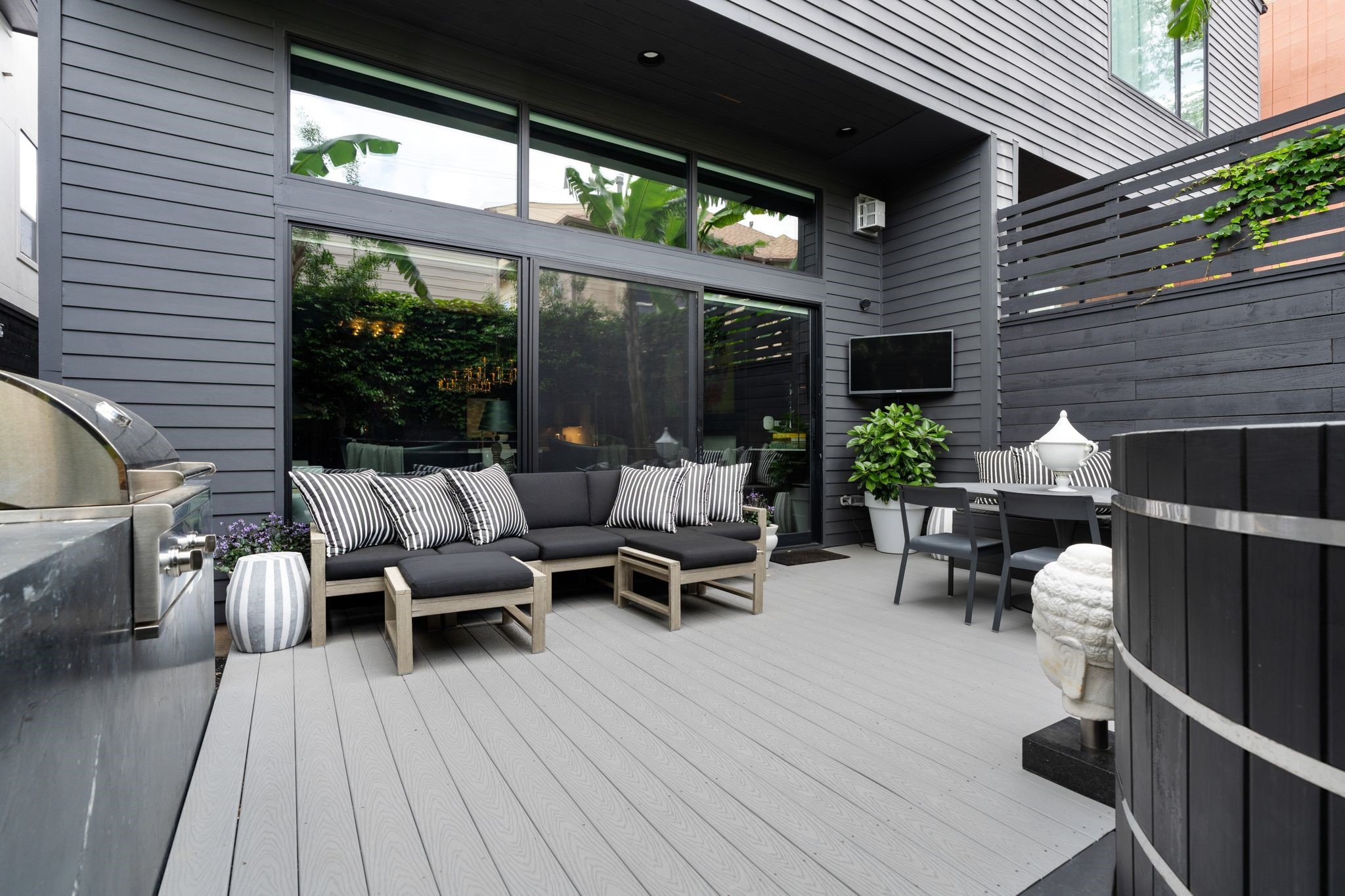  2117 Elmen Street B - 物件實景