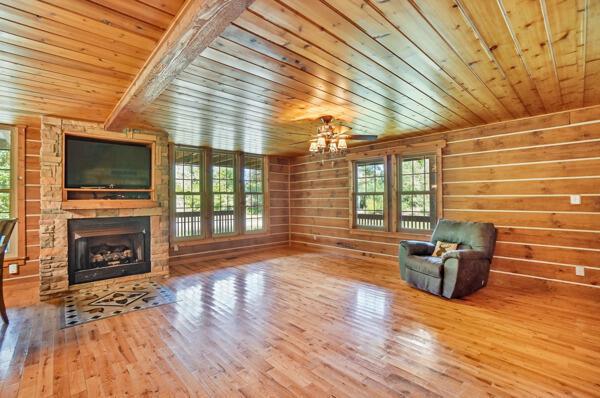 Woodstock, Ohio, 43084, United States, 3 Bedrooms Bedrooms, ,3 BathroomsBathrooms,Residential,For Sale,1988925