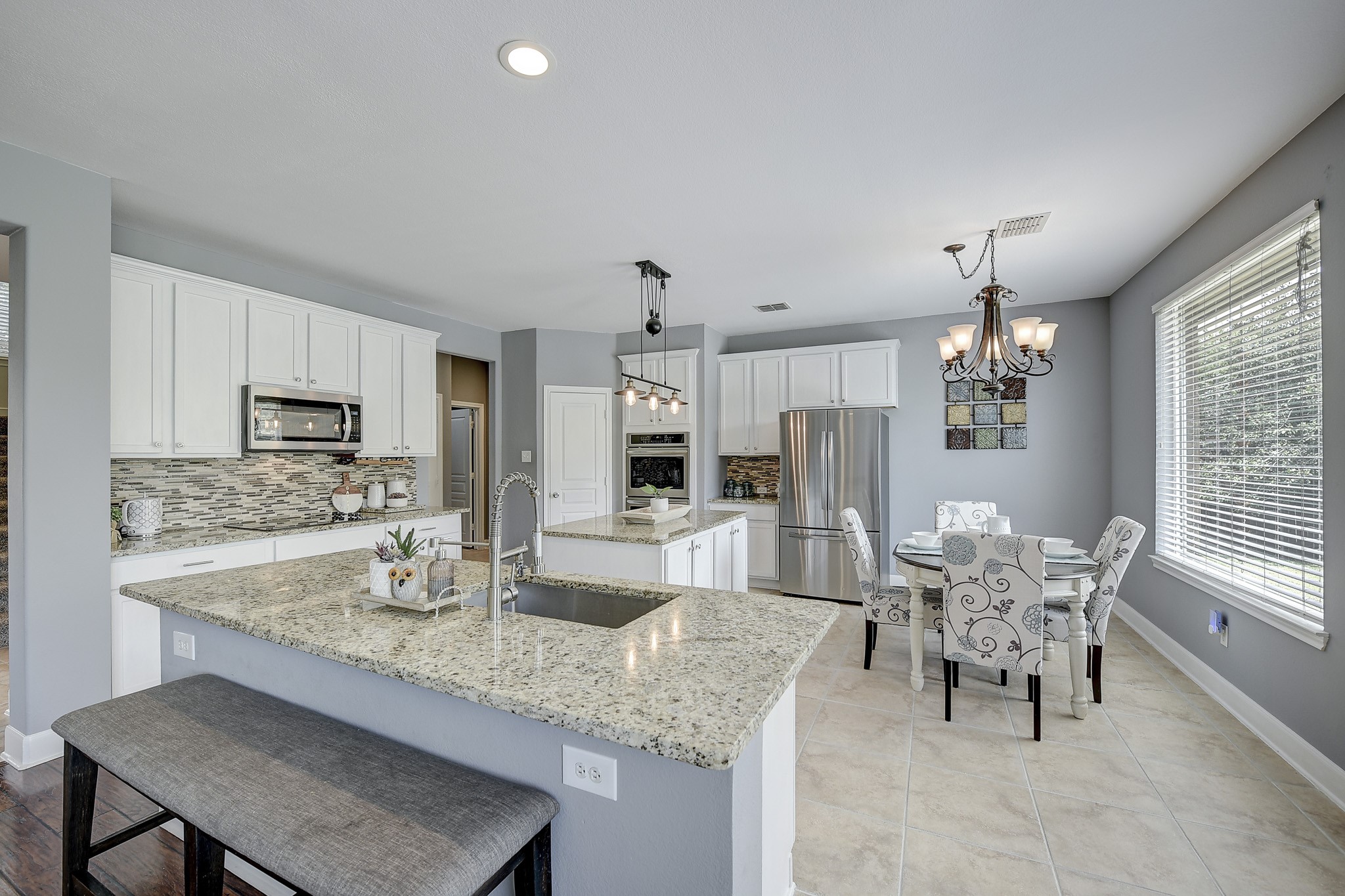 Little Elm, Texas, 75068, United States, 4 Bedrooms Bedrooms, ,4 BathroomsBathrooms,Residential,For Sale,1924720