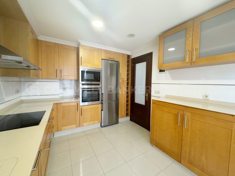 Pontevedra, Vigo, Castrelos - S?rdoma, S?rdoma Pon, Vigo, Galicia, ES, 4 Bedrooms Bedrooms, ,4 BathroomsBathrooms,Residential,For Sale,Pontevedra, Vigo, Castrelos - S?rdoma, S?rdoma Pon,1479301