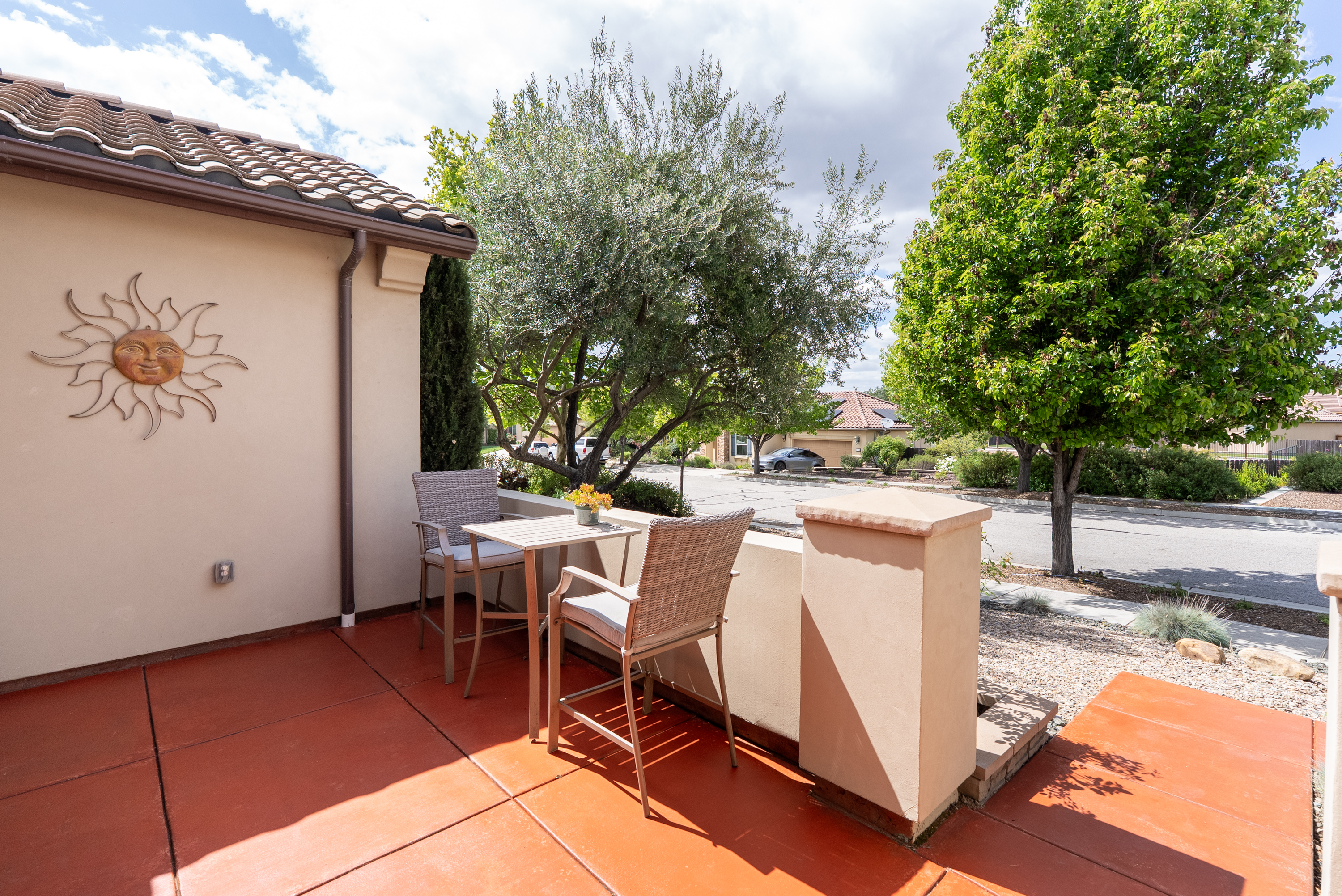  Timeless Living in Vintage at Montebello Oaks - 物件實景