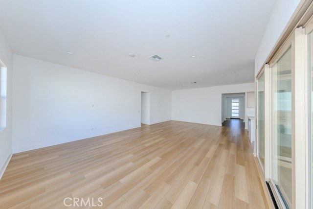 Corona, California, 92883, United States, 3 Bedrooms Bedrooms, ,3 BathroomsBathrooms,Residential,For Sale,1920485