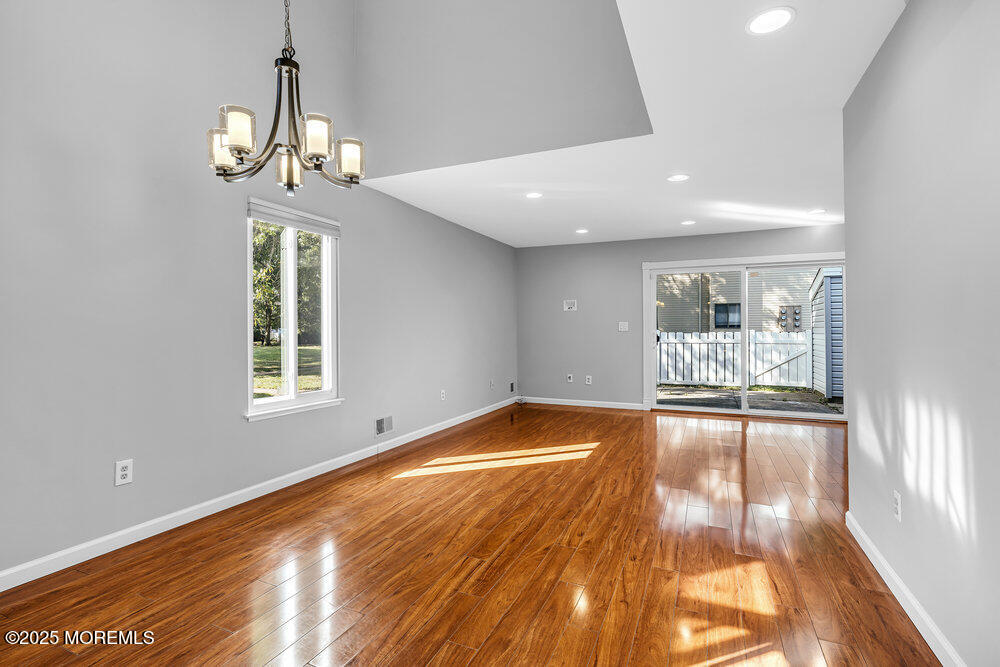 Tinton Falls, New Jersey, 07724, United States, 3 Bedrooms Bedrooms, ,3 BathroomsBathrooms,Residential,For Sale,1923541