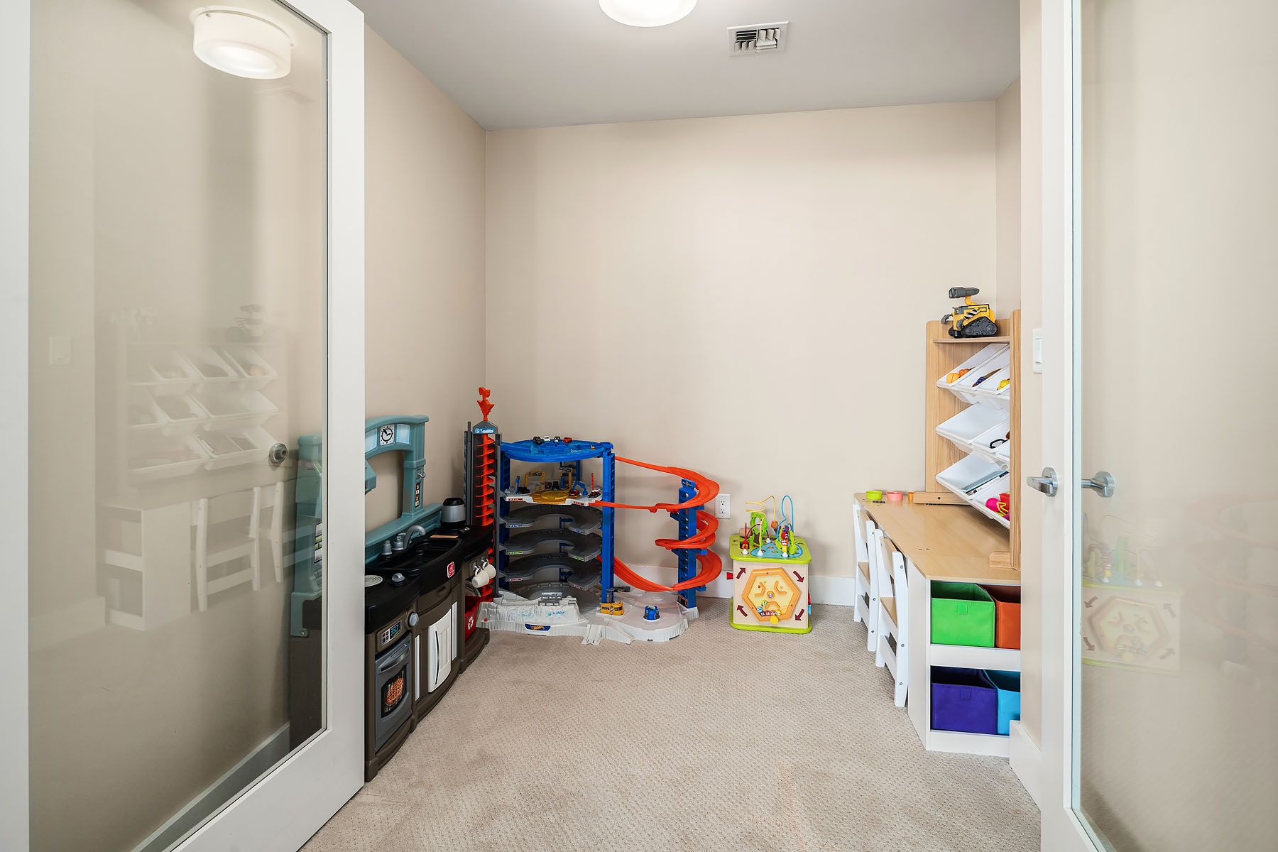  650 Bellevue Wy NE, Bellevue, WA 98004 - 物件實景