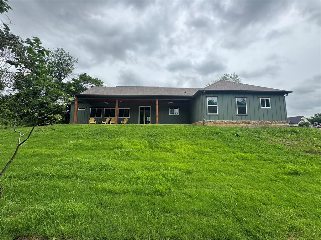 Mabank, Texas, 75143, United States, 4 Bedrooms Bedrooms, ,3 BathroomsBathrooms,Residential,For Sale,1942987