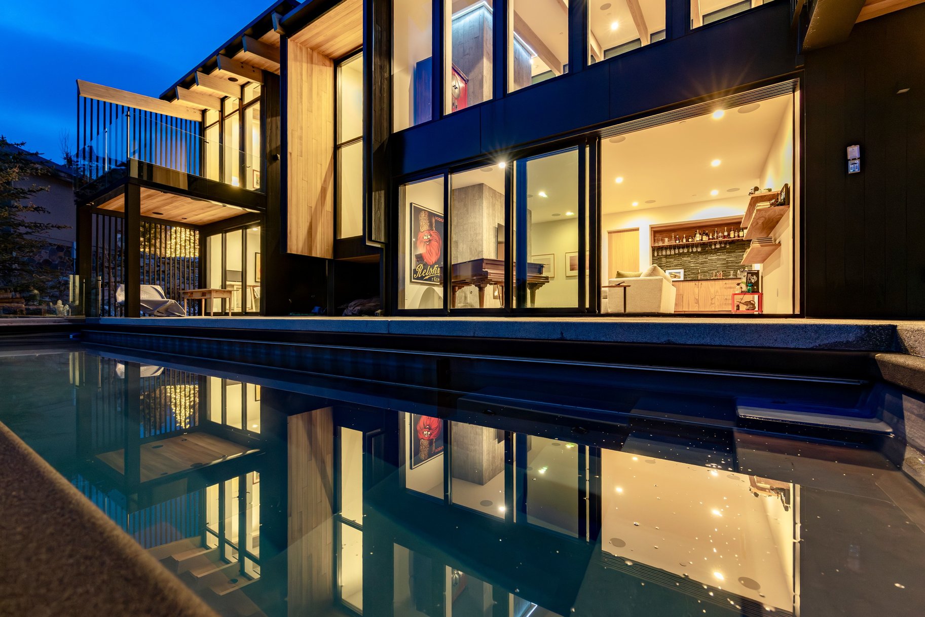  One-of-a-Kind Modern Pinebrook Residence - 物件實景