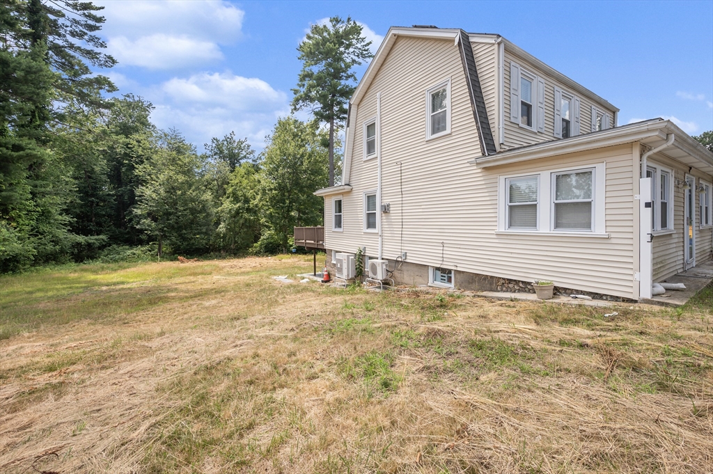 Randolph, Massachusetts, 02368, United States, 3 Bedrooms Bedrooms, ,3 BathroomsBathrooms,Residential,For Sale,1901810