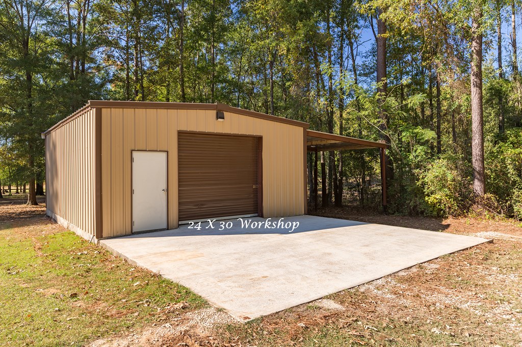 Etoile, Texas, 75944, United States, 3 Bedrooms Bedrooms, ,2 BathroomsBathrooms,Residential,For Sale,1989857