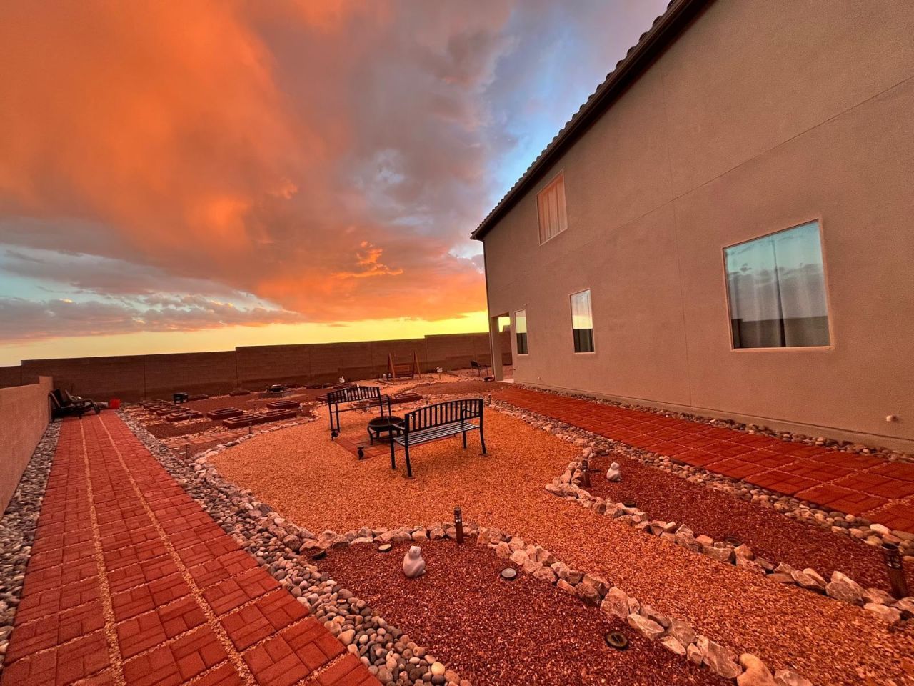 Rio Rancho, New Mexico, 87124, United States, 4 Bedrooms Bedrooms, ,3 BathroomsBathrooms,Residential,For Sale,1868349