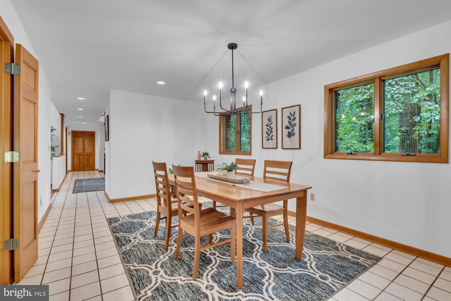 Annapolis, Maryland, 21409, United States, 4 Bedrooms Bedrooms, ,5 BathroomsBathrooms,Residential,For Sale,1947089