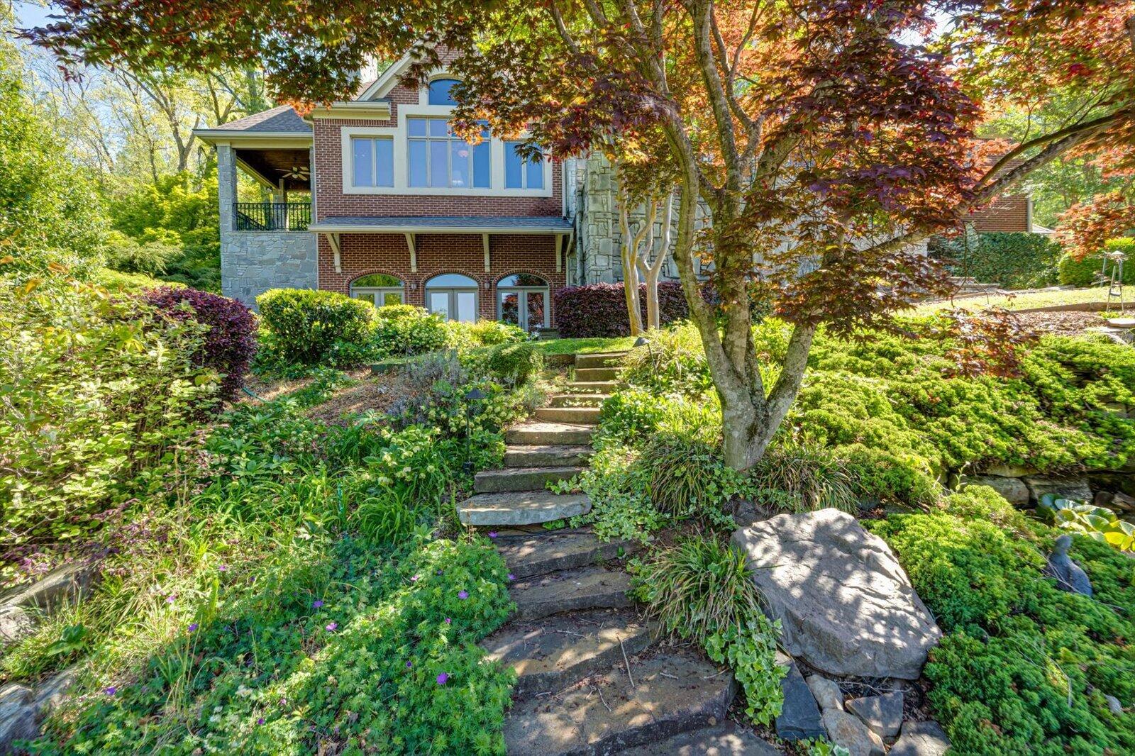 Guild, Tennessee, 37340, United States, 4 Bedrooms Bedrooms, ,5 BathroomsBathrooms,Residential,For Sale,2040612