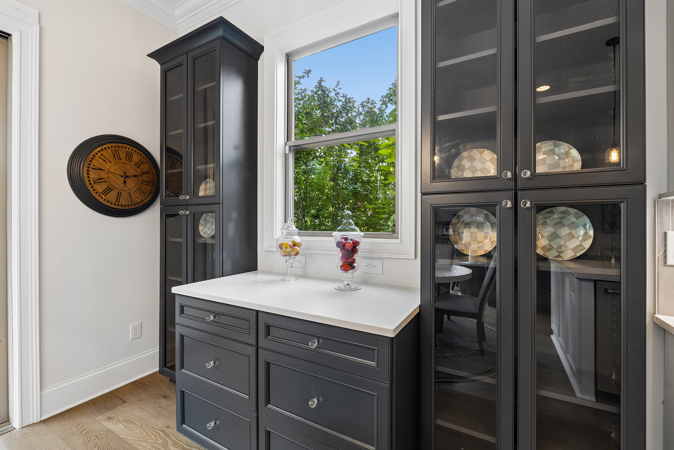  Upgraded Townhome Offers Low Maintenance Living - 物件實景