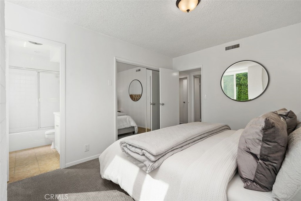 Los Angeles, California, 90024, United States, 2 Bedrooms Bedrooms, ,2 BathroomsBathrooms,Residential,For Sale,1938938