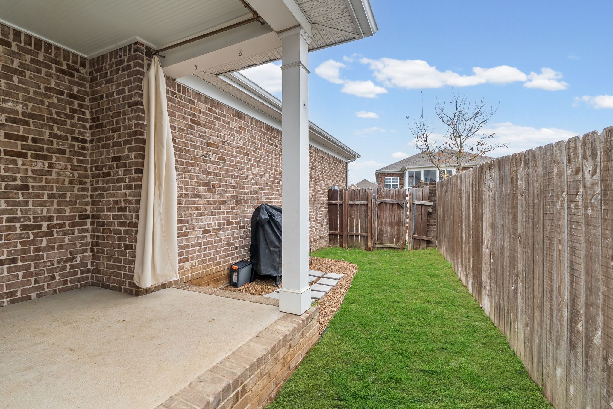 Nolensville, Tennessee, 37135, United States, 3 Bedrooms Bedrooms, ,2 BathroomsBathrooms,Residential,For Sale,2003293