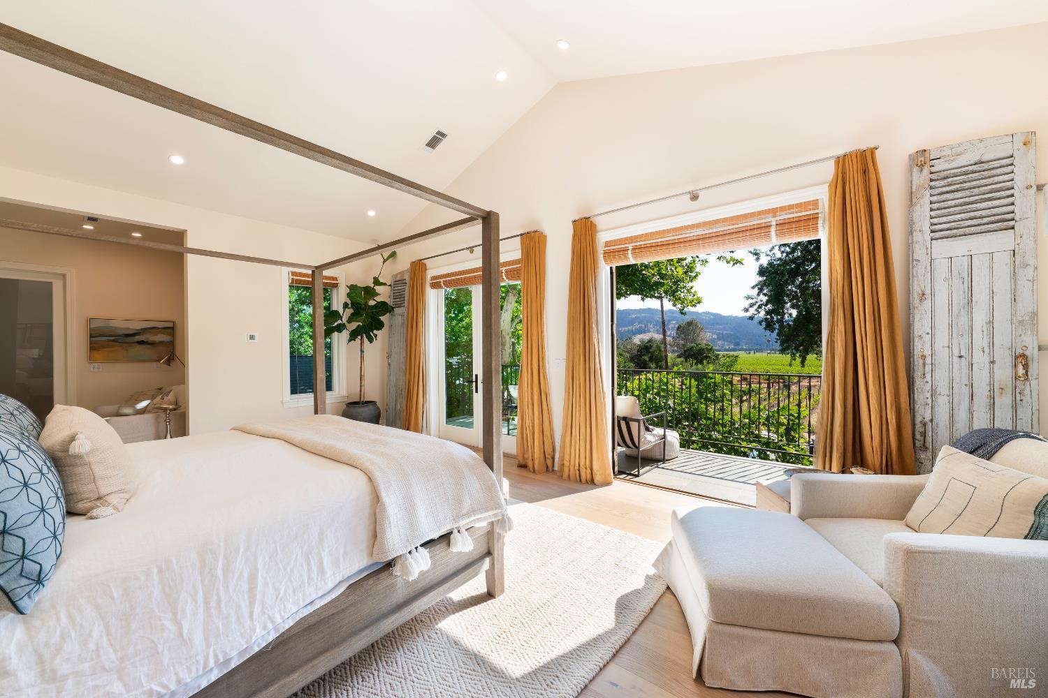 Calistoga, California, 94515, United States, 4 Bedrooms Bedrooms, ,5 BathroomsBathrooms,Residential,For Sale,1882697