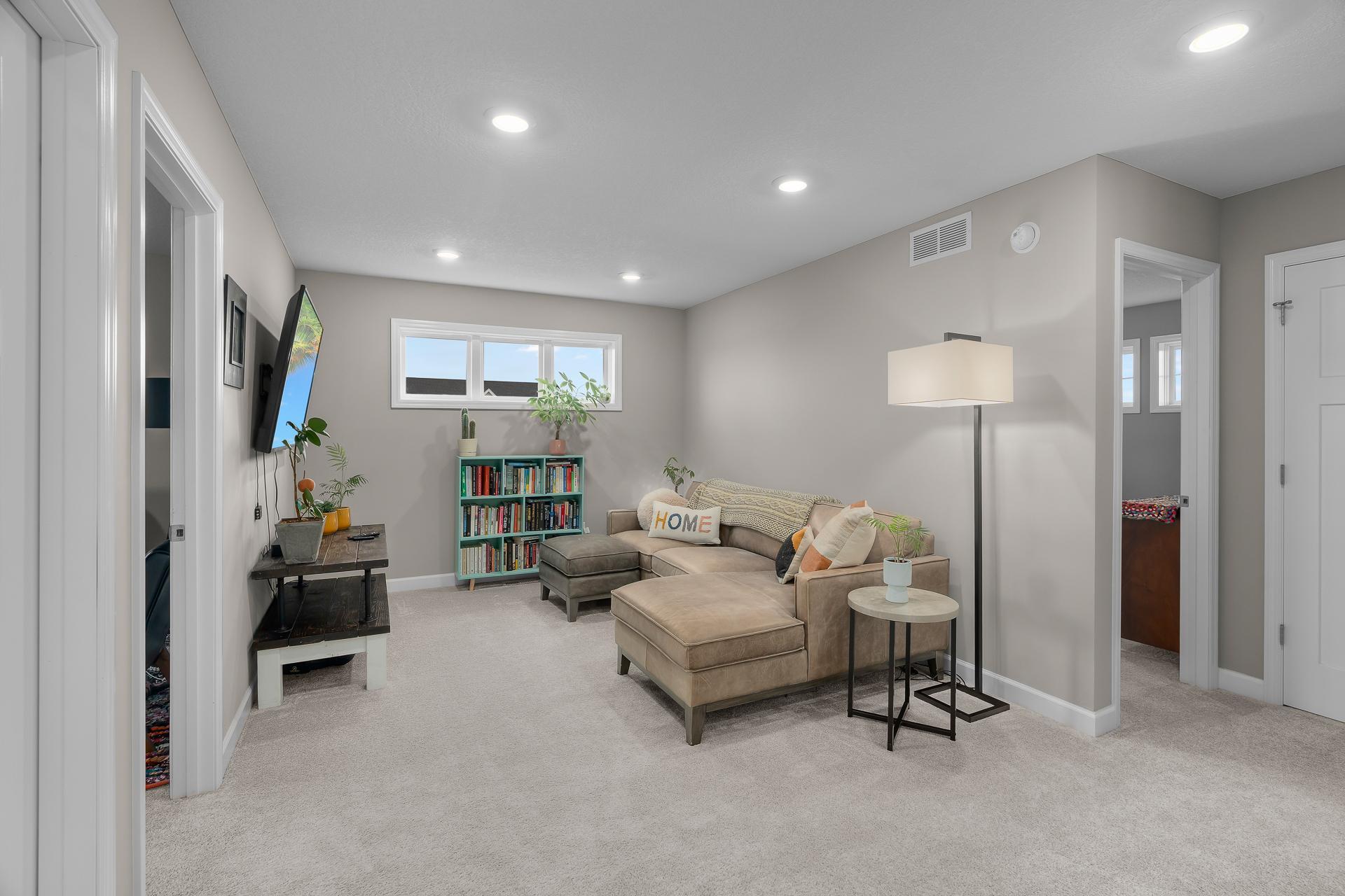 Lino Lakes, Minnesota, 55038, United States, 4 Bedrooms Bedrooms, ,3 BathroomsBathrooms,Residential,For Sale,1995809