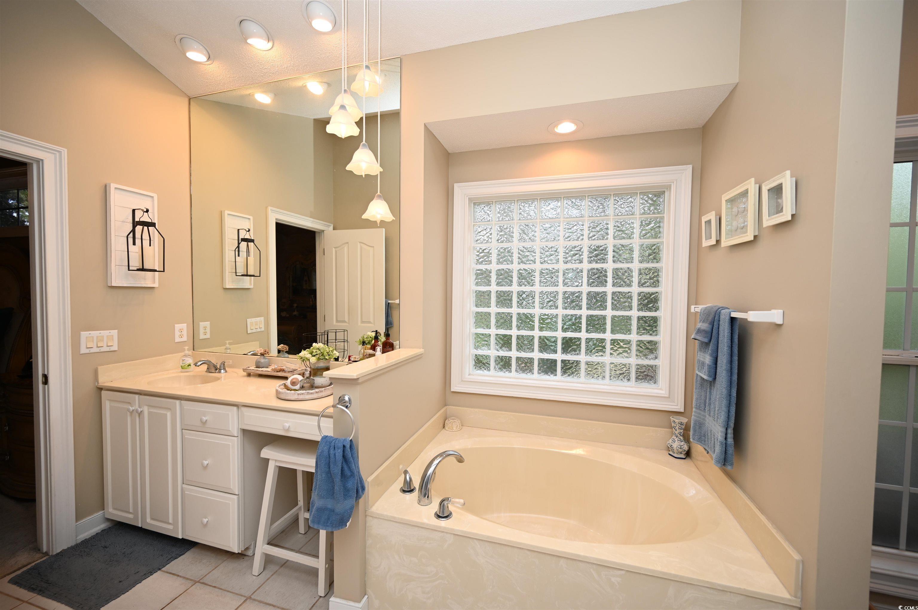 Little River, South Carolina, 29566, United States, 3 Bedrooms Bedrooms, ,3 BathroomsBathrooms,Residential,For Sale,1977524