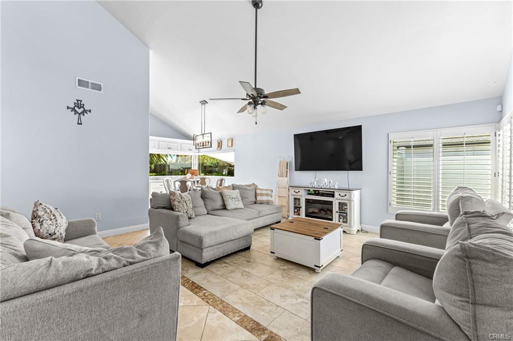 Corona, California, 92880, United States, 4 Bedrooms Bedrooms, ,3 BathroomsBathrooms,Residential,For Sale,1978795