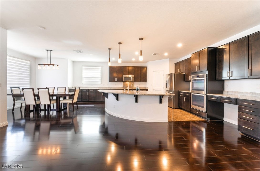 Las Vegas, Nevada, 89135, United States, 3 Bedrooms Bedrooms, ,3 BathroomsBathrooms,Residential,For Sale,1977771