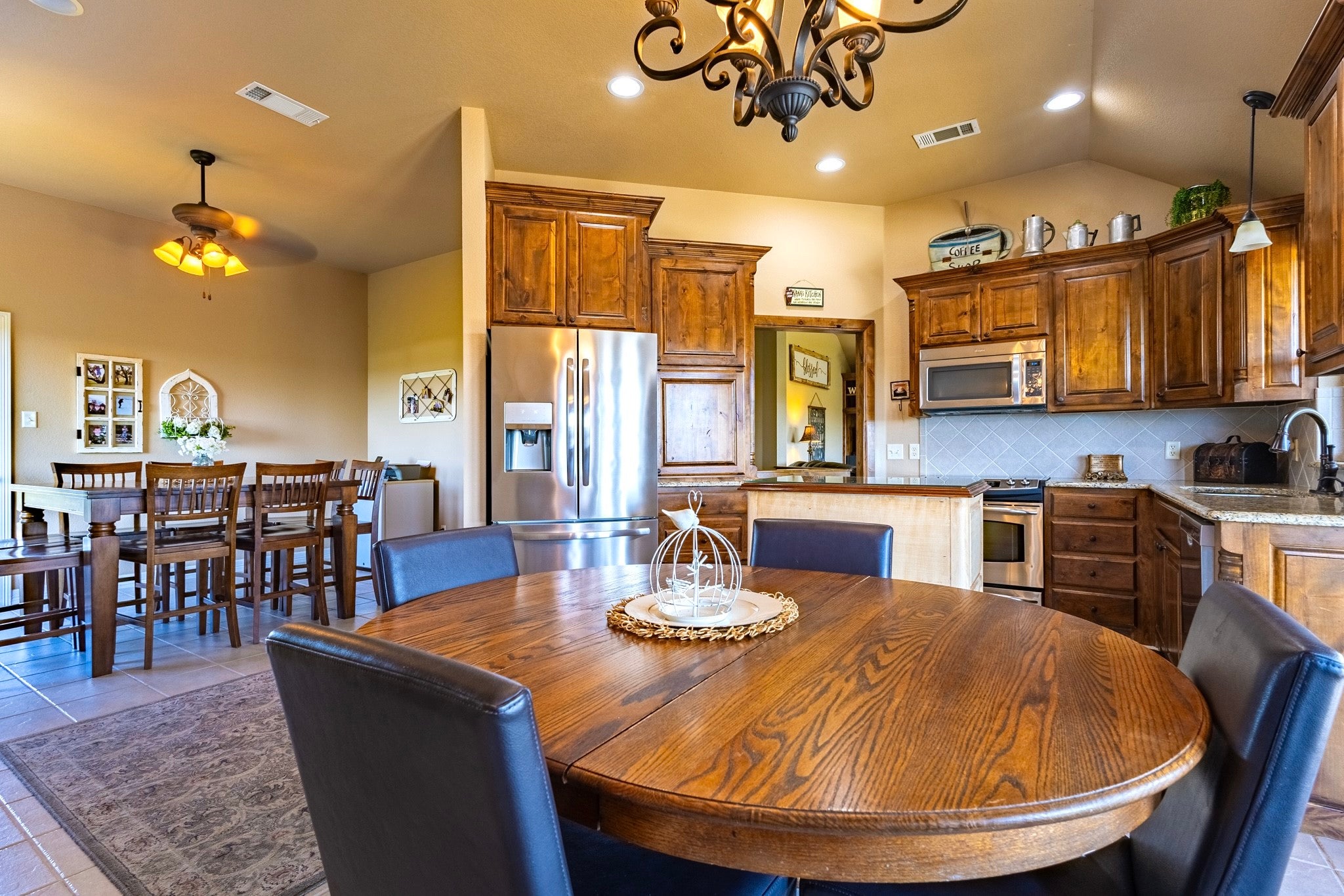 Possum Kingdom Lake, Texas, 76449, United States, 5 Bedrooms Bedrooms, ,3 BathroomsBathrooms,Residential,For Sale,1979729