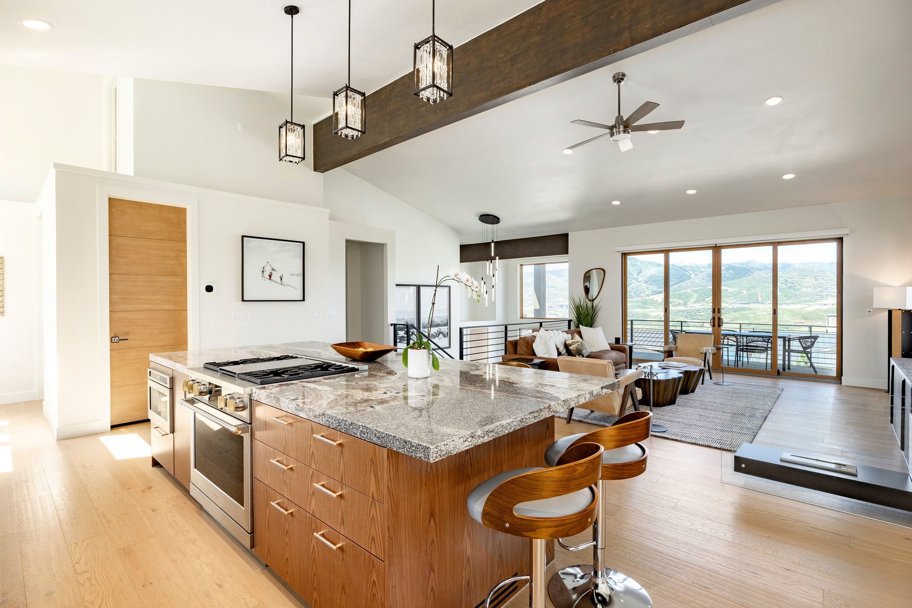  Turnkey Soaring Hawk Home with Panoramic Deer Valley and Jordanelle Views - 物件實景