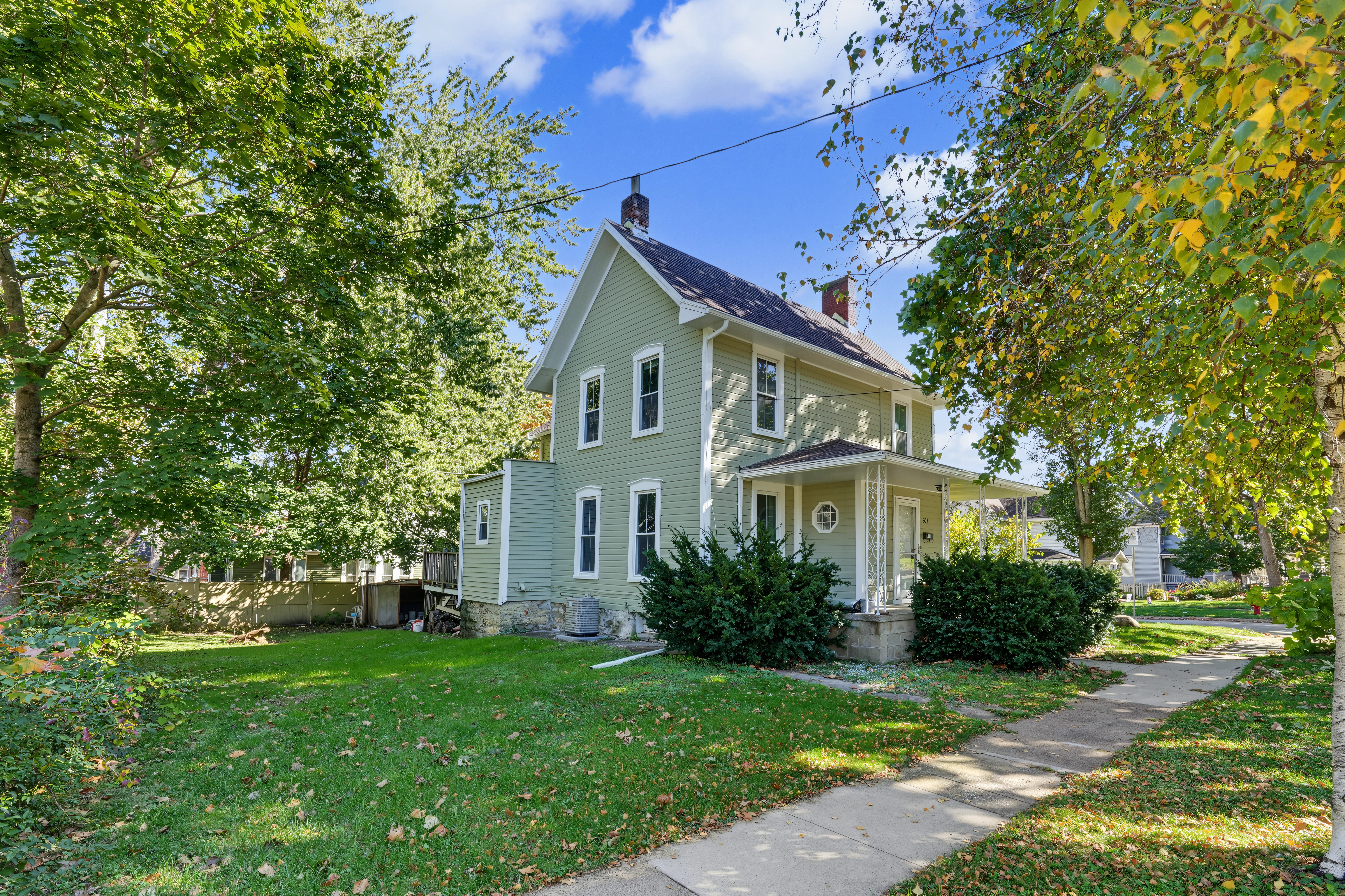 2nd St, Mount Vernon, IA 52314 #1