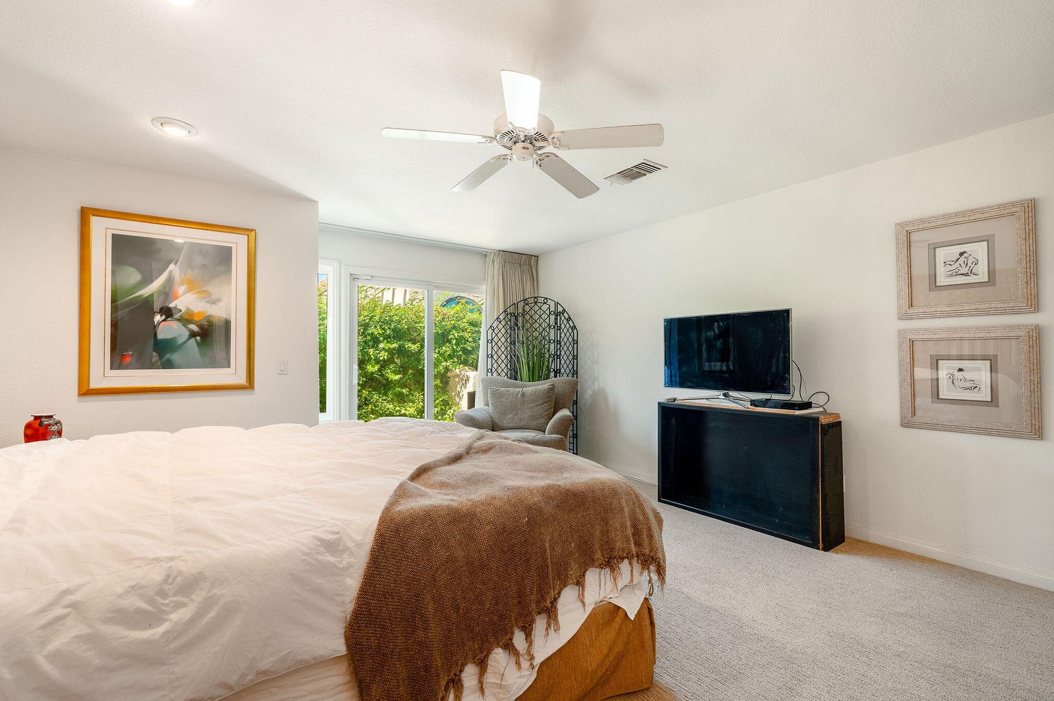 Palm Desert, California, 92260, United States, 2 Bedrooms Bedrooms, ,2 BathroomsBathrooms,Residential,For Sale,1981294