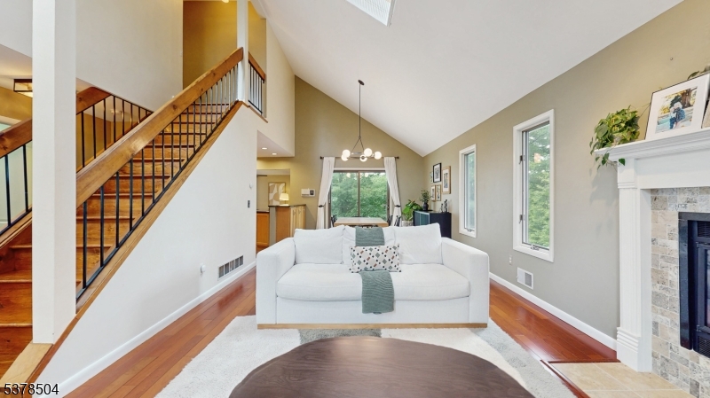 Hillsborough Twp., New Jersey, 08844, United States, 4 Bedrooms Bedrooms, ,3 BathroomsBathrooms,Residential,For Sale,1924974