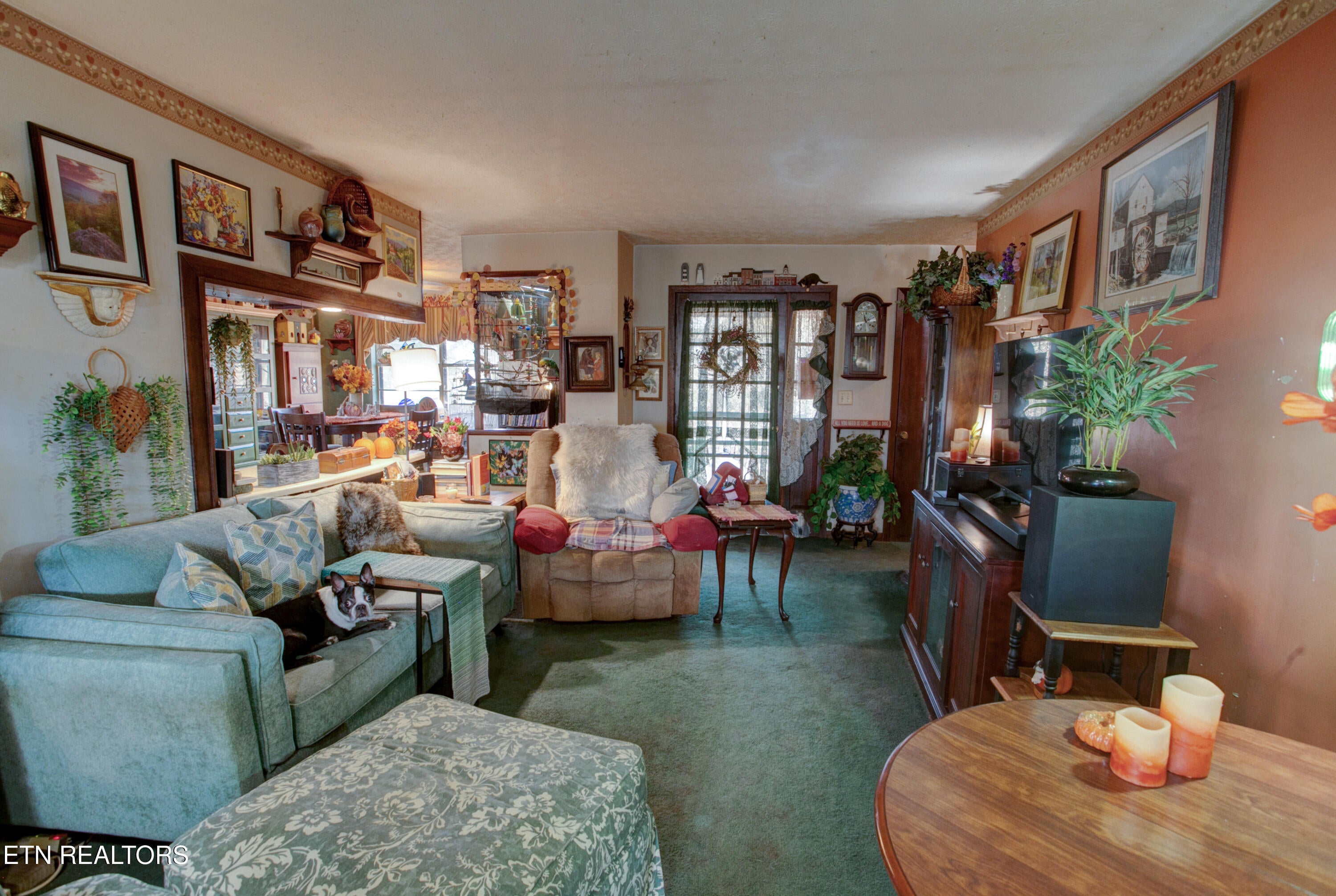 Maryville, Tennessee, 37801, United States, 3 Bedrooms Bedrooms, ,4 BathroomsBathrooms,Residential,For Sale,1994360