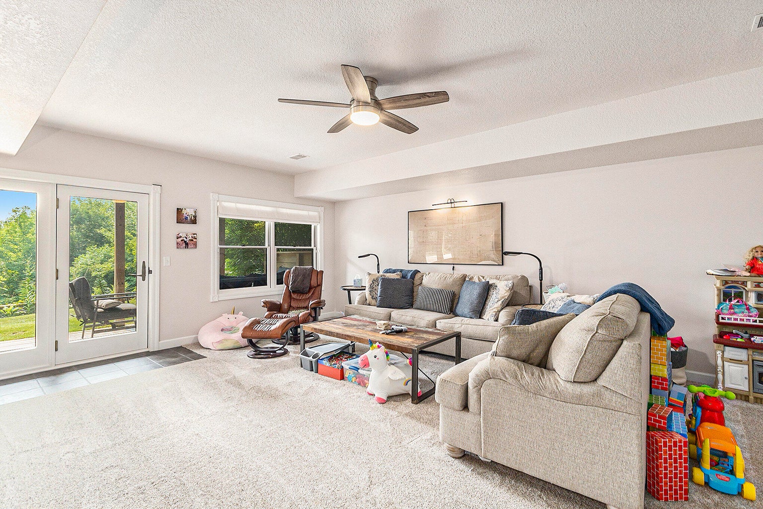 Ludington, Michigan, 49431, United States, 3 Bedrooms Bedrooms, ,3 BathroomsBathrooms,Residential,For Sale,1978404