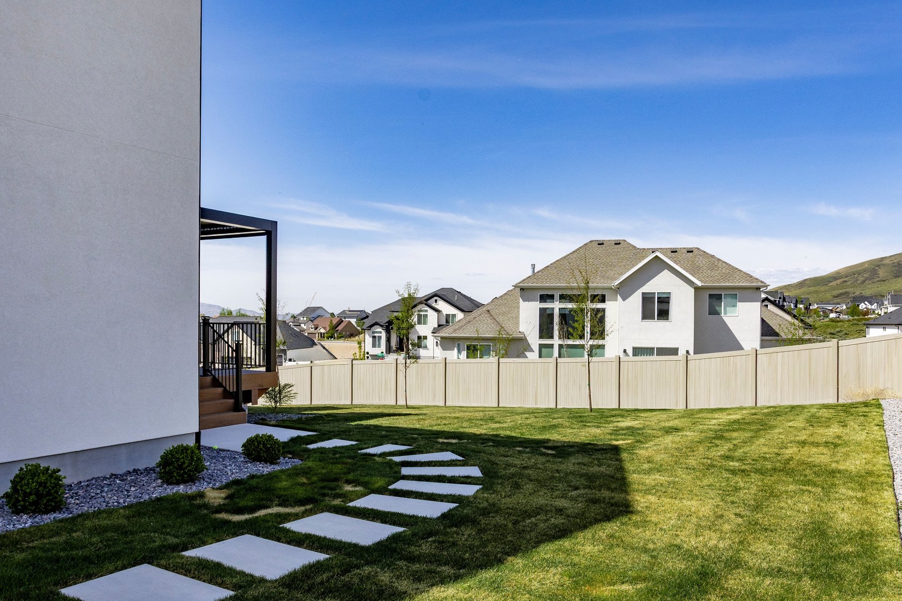  Practically Brand New Home in Highland, with Stunning Mountain Views - 物件實景