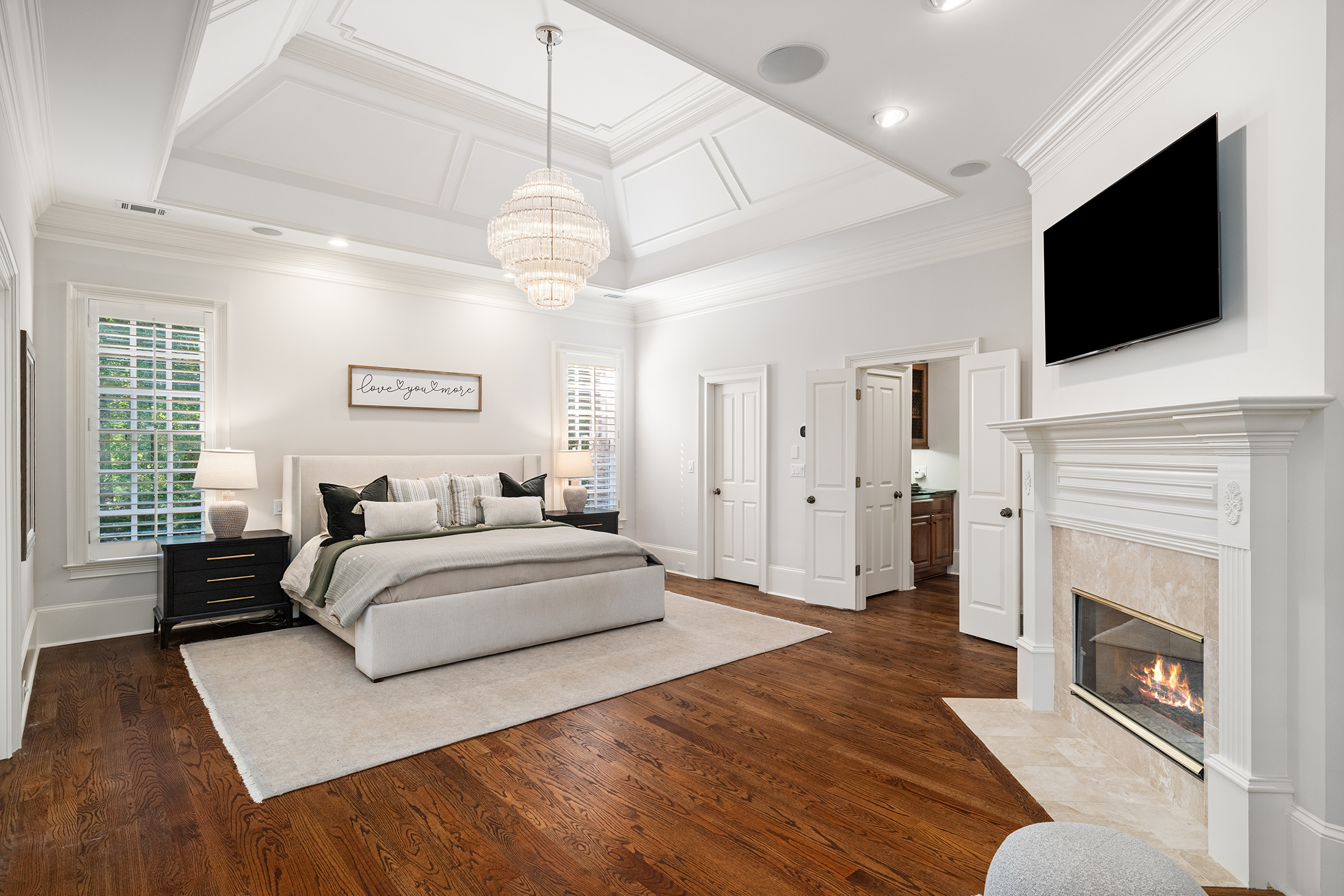  Located Within the Gated Greystone Farms Community in Milton - 物件實景